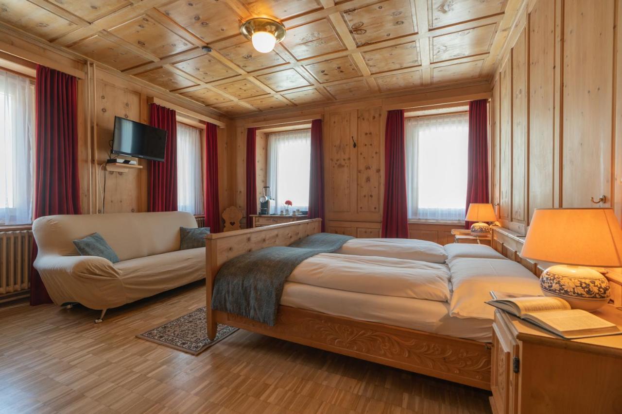 Hotel Alpina 체르네츠 외부 사진